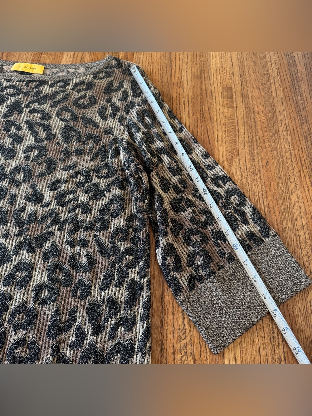St. John Metallic Leopard Print Wool Blend Knit Top - Size M - Picture 10 of 10